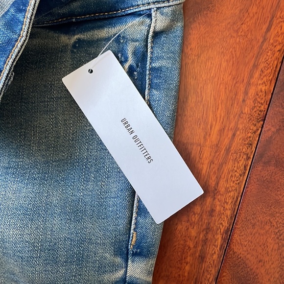 BDG flare low rise jean - Picture 4 of 8